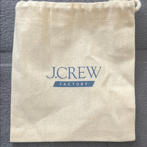 J. Crew Gold Toggle Bar Chain Necklace - Picture 2 of 2